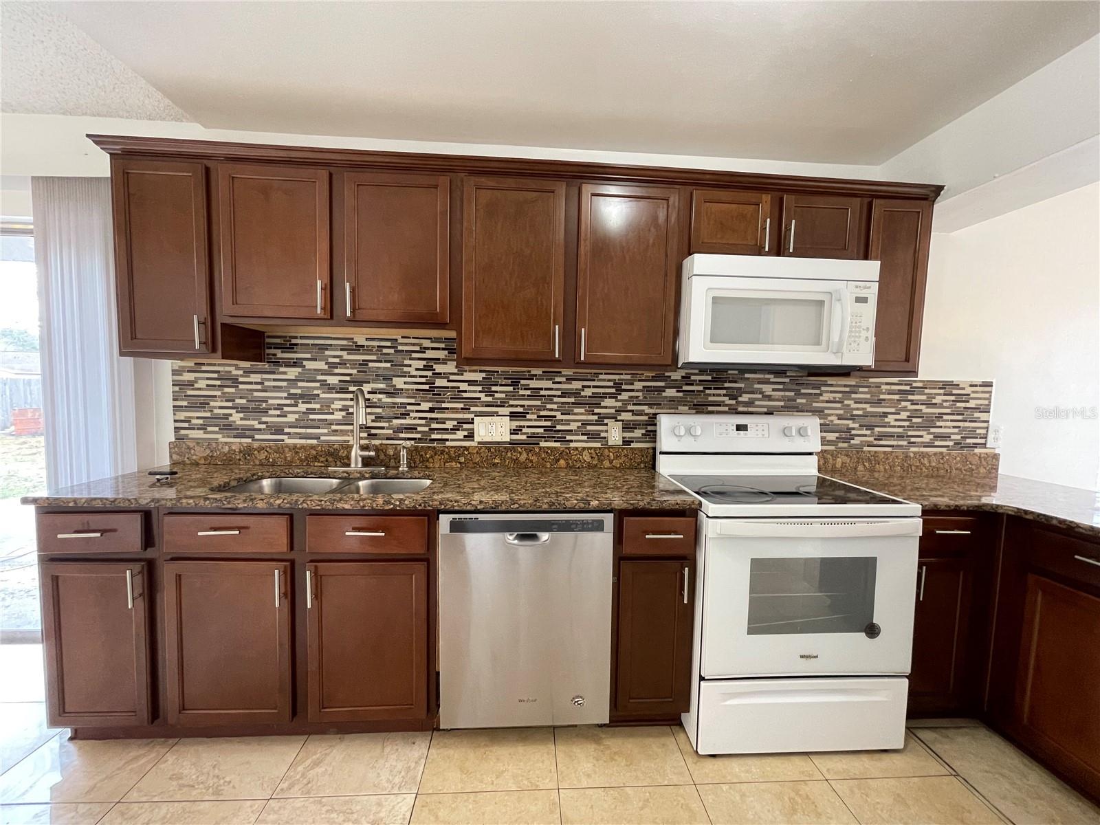 Image 27 of 30 For 103 Baywest Drive