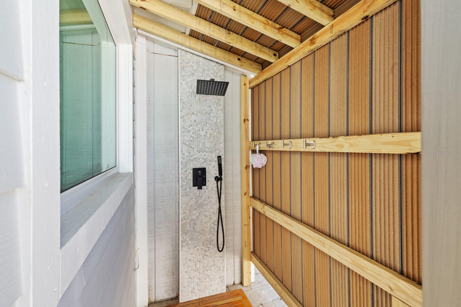 Image 17 of 45 For 4291 Atlantic Avenue