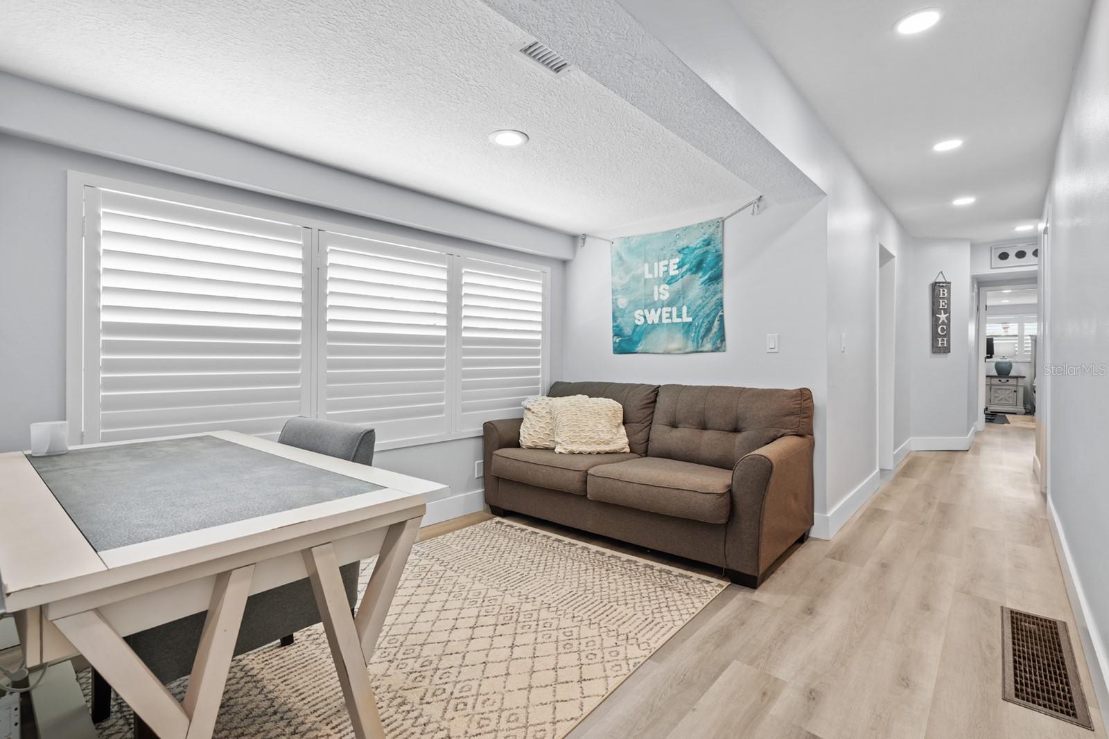 Image 23 of 45 For 4291 Atlantic Avenue