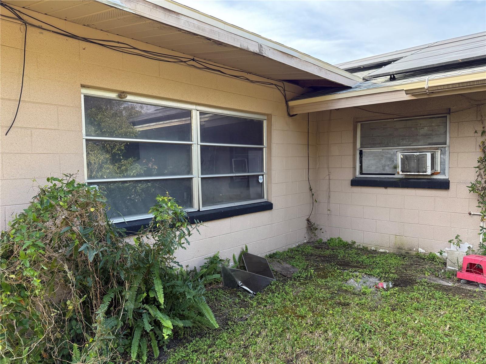 Image 19 of 36 For 5423 Davisson Avenue