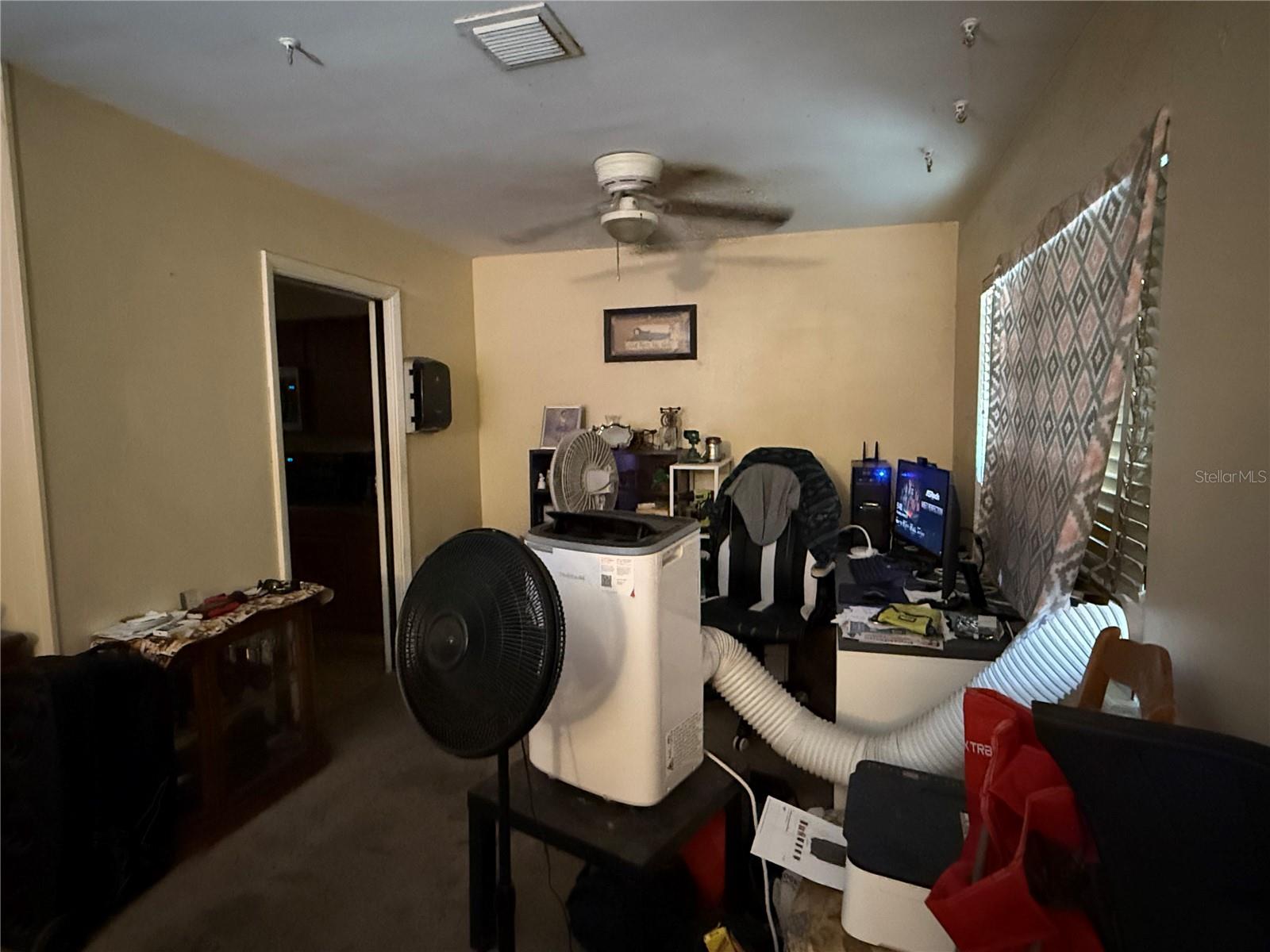 Image 28 of 36 For 5423 Davisson Avenue