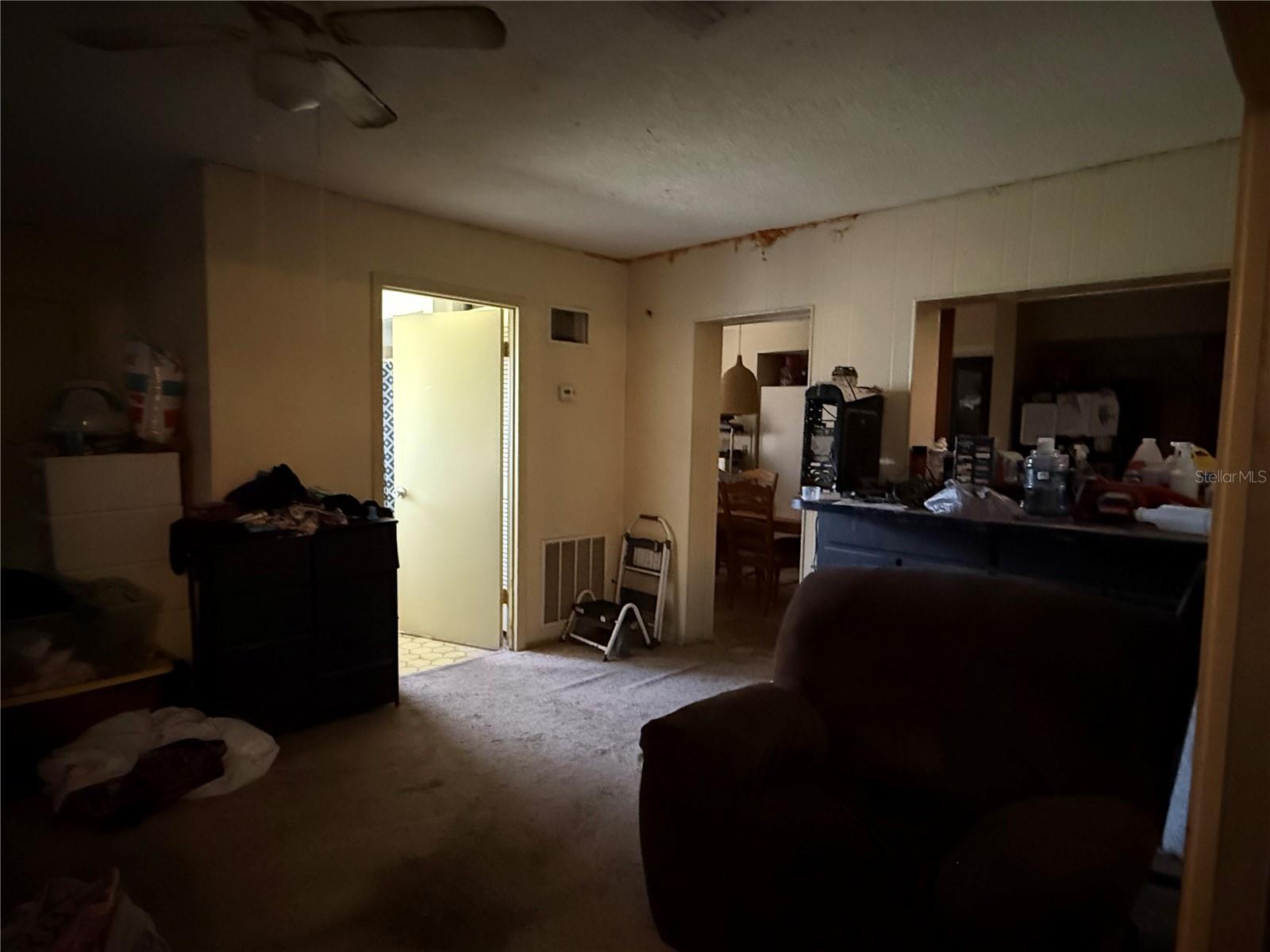 Image 31 of 36 For 5423 Davisson Avenue