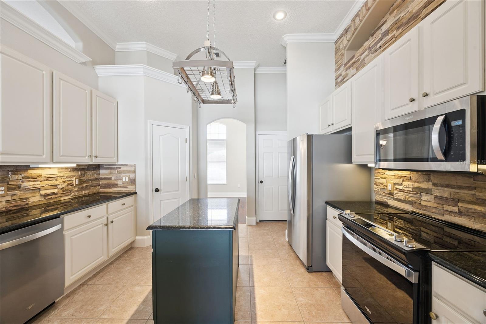 Image 13 of 59 For 1674 Marina Lake Drive