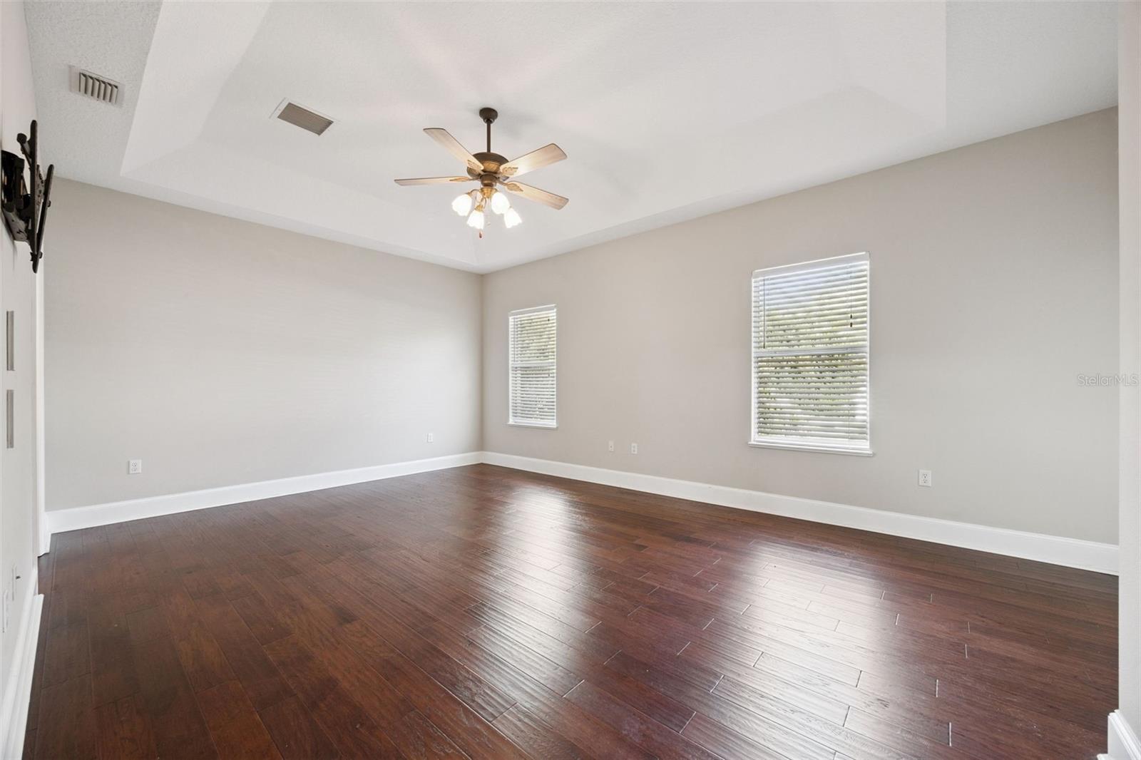 Image 18 of 59 For 1674 Marina Lake Drive