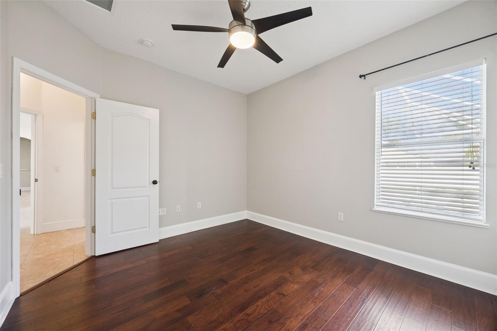 Image 27 of 59 For 1674 Marina Lake Drive