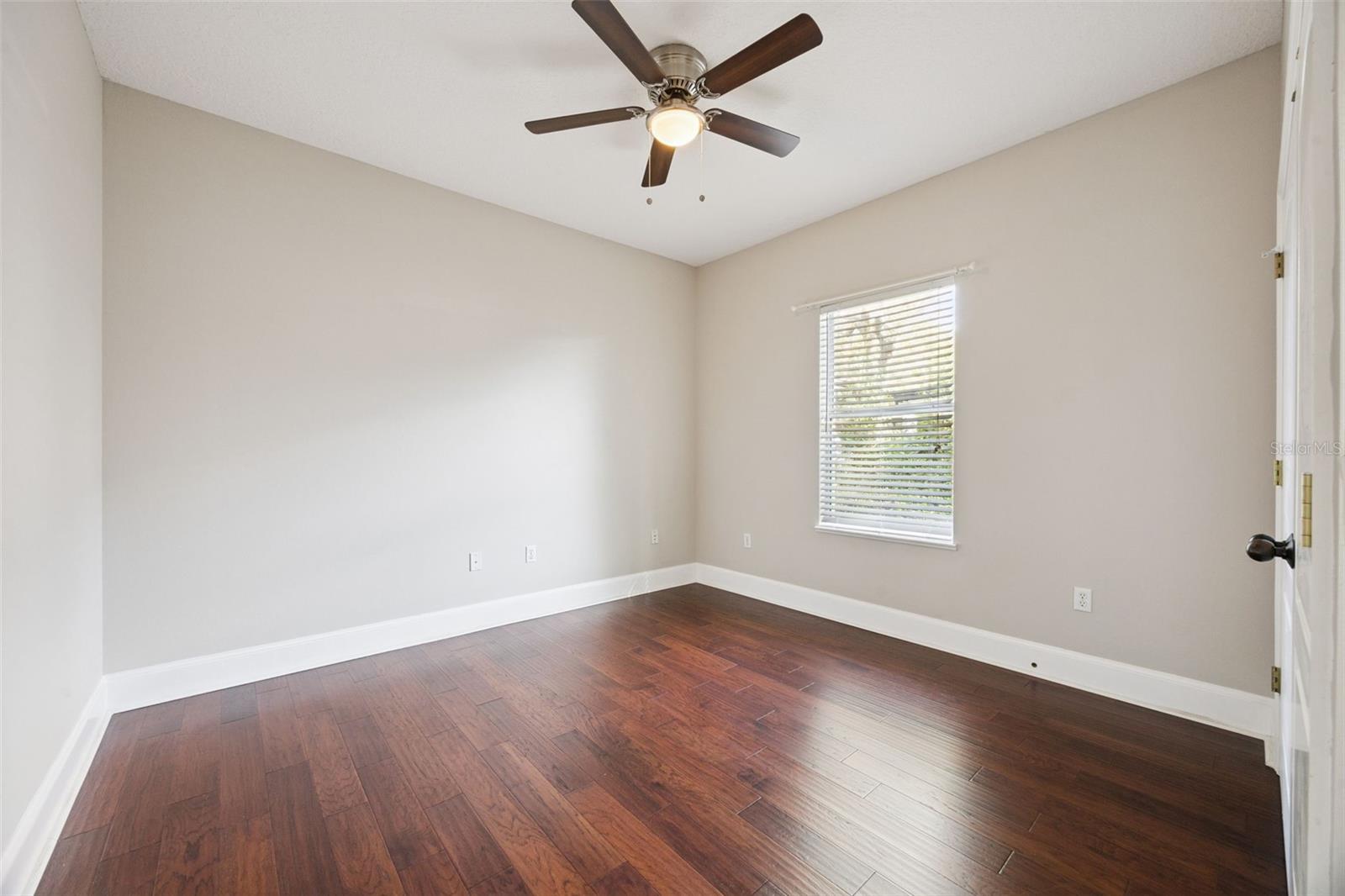 Image 28 of 59 For 1674 Marina Lake Drive