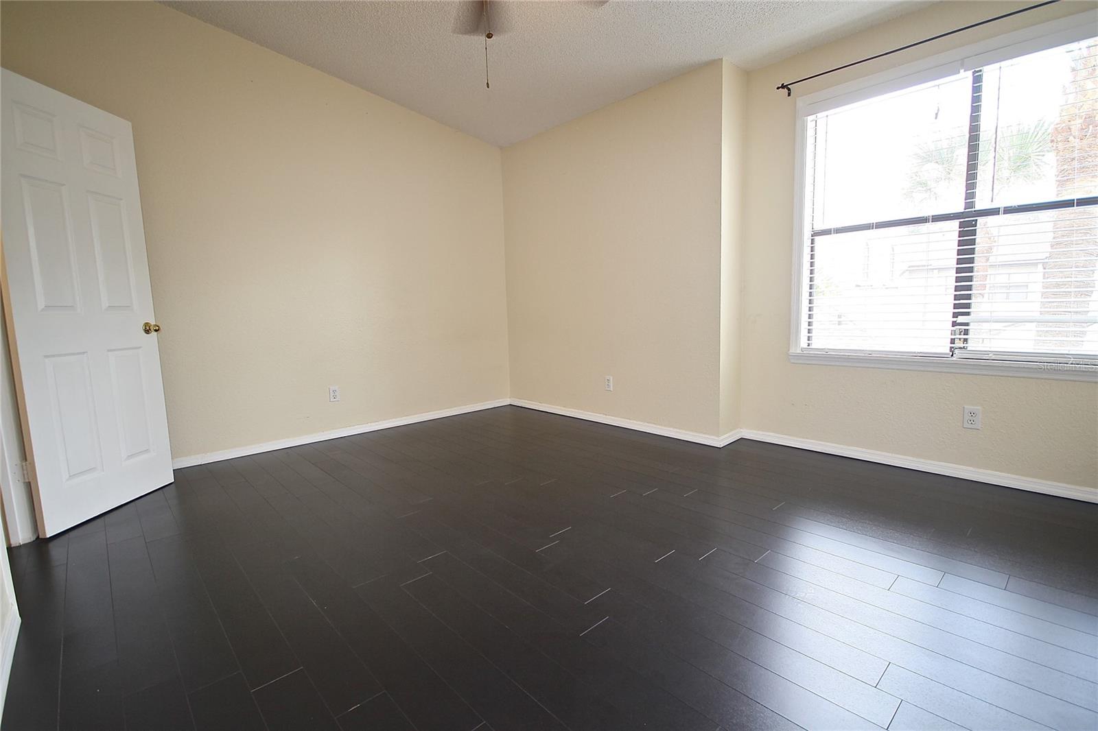 Image 14 of 27 For 2905 Antique Oaks Circle 4