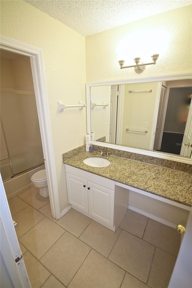 Image 19 of 27 For 2905 Antique Oaks Circle 4