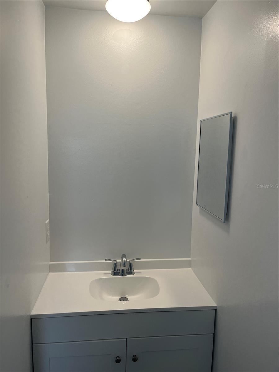 Image 11 of 18 For 10108 Bluff Court