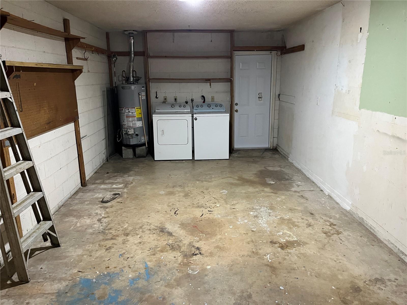 Image 14 of 18 For 10108 Bluff Court