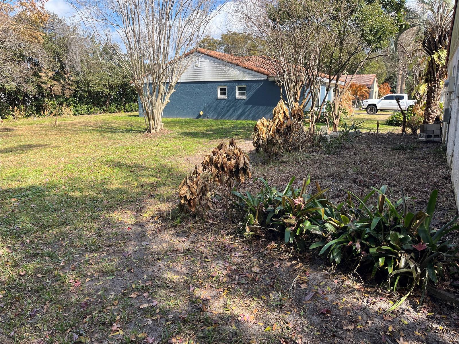 Image 17 of 18 For 10108 Bluff Court