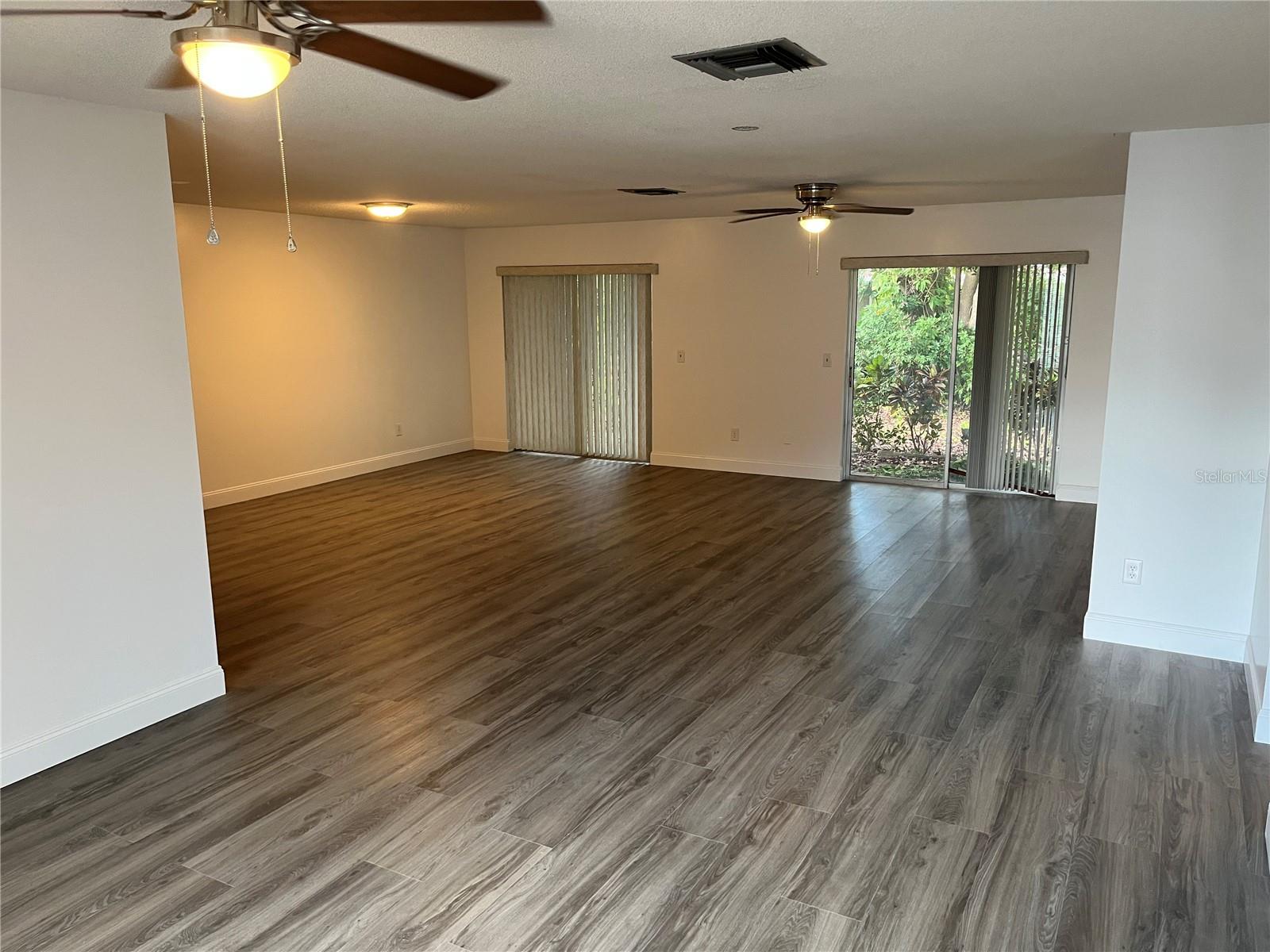 Image 2 of 18 For 10108 Bluff Court