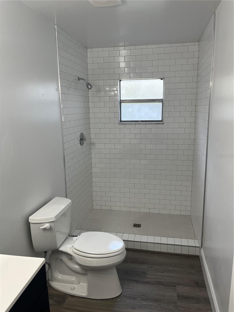 Image 9 of 18 For 10108 Bluff Court