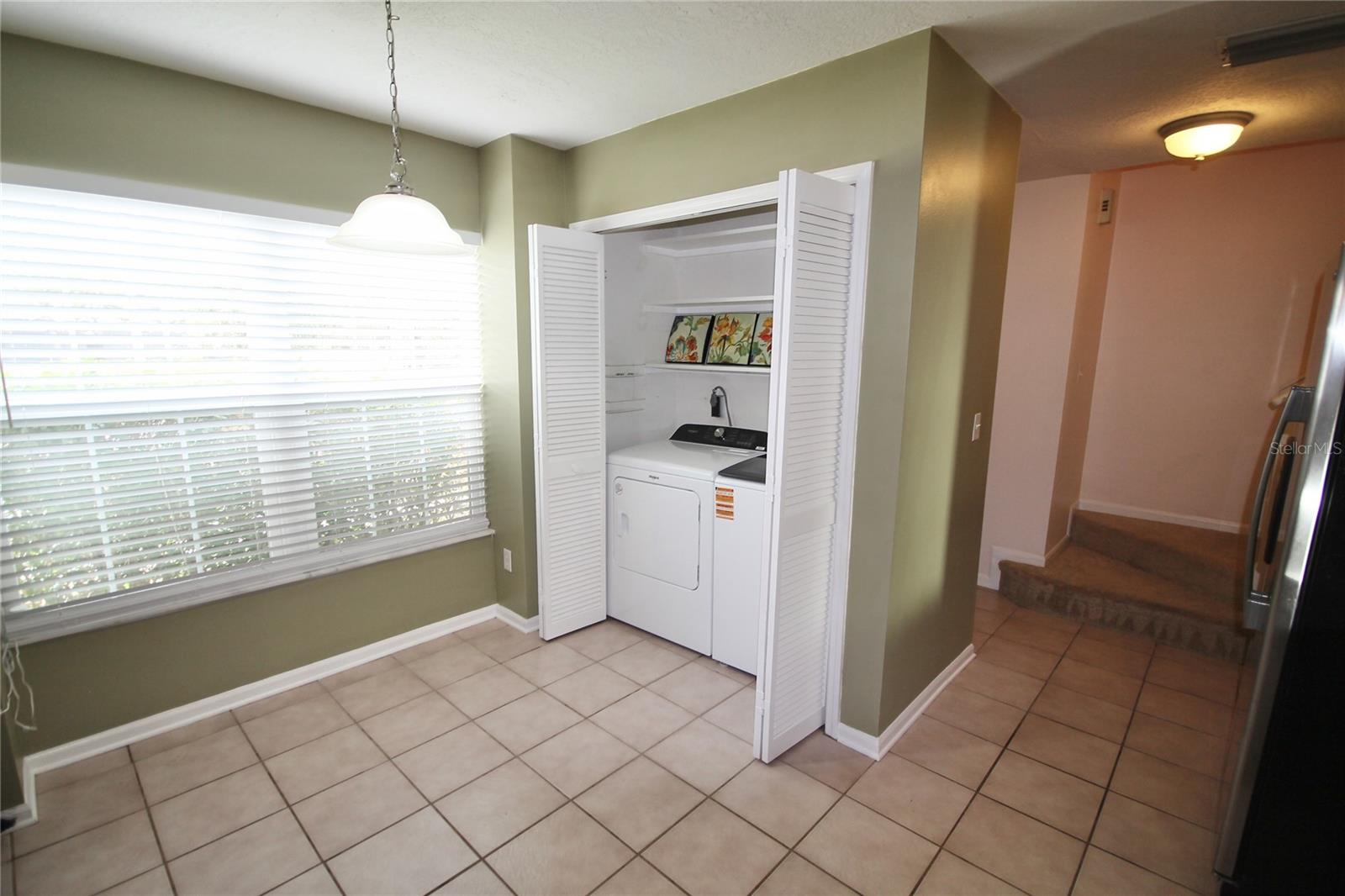 Image 6 of 25 For 4419 Brook Hollow Circle