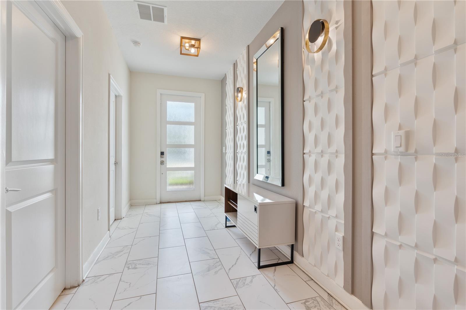 Image 14 of 75 For 8825 Cruden Bay Court