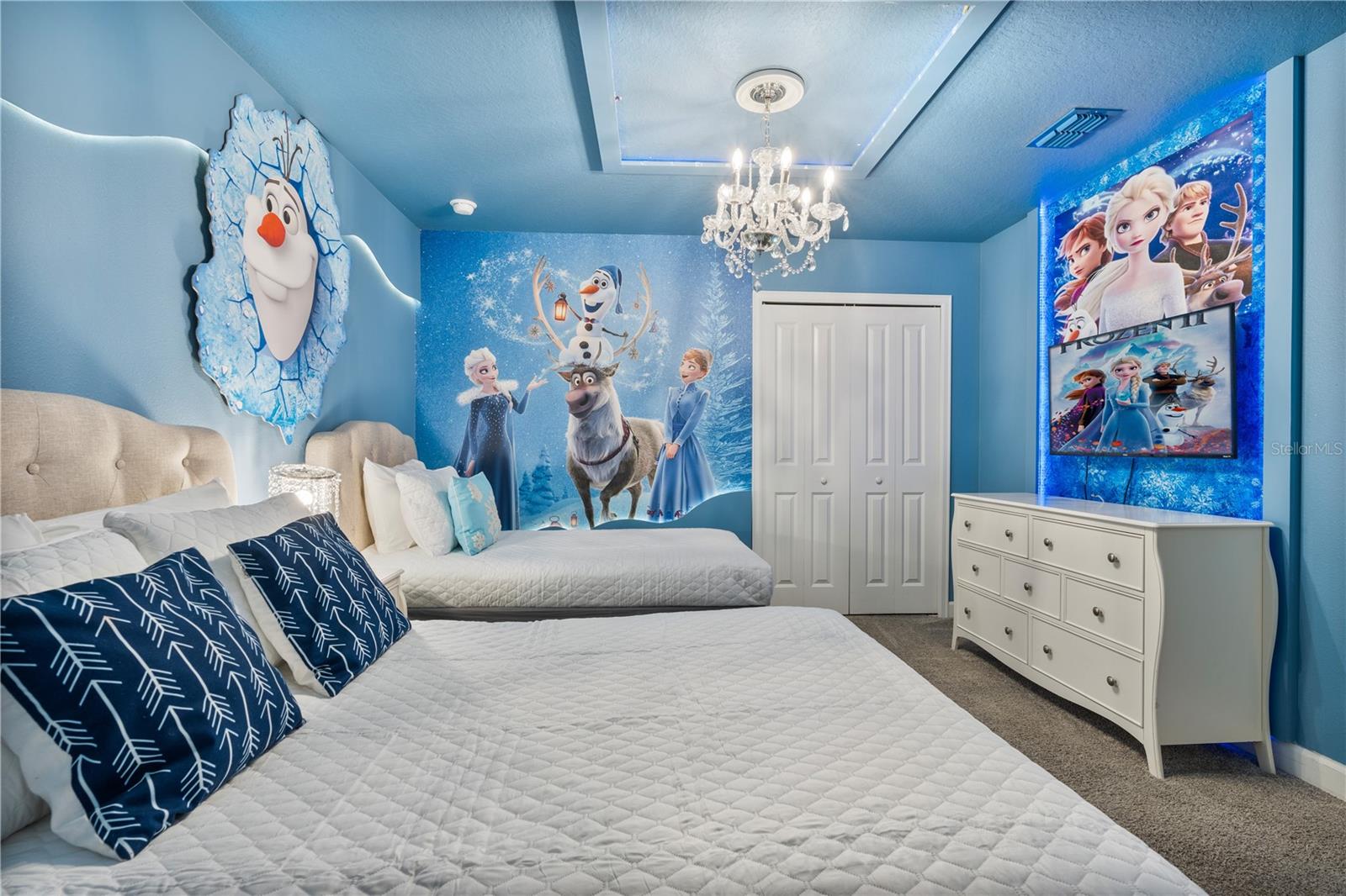 Image 23 of 75 For 8825 Cruden Bay Court