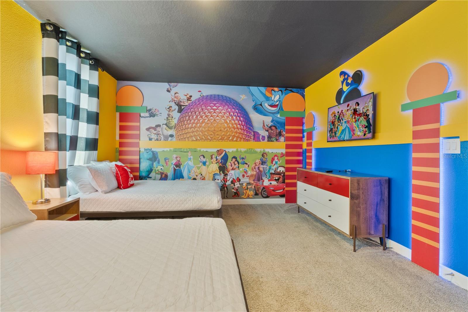 Image 28 of 75 For 8825 Cruden Bay Court