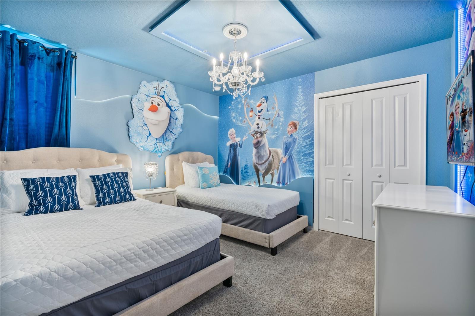 Image 9 of 75 For 8825 Cruden Bay Court