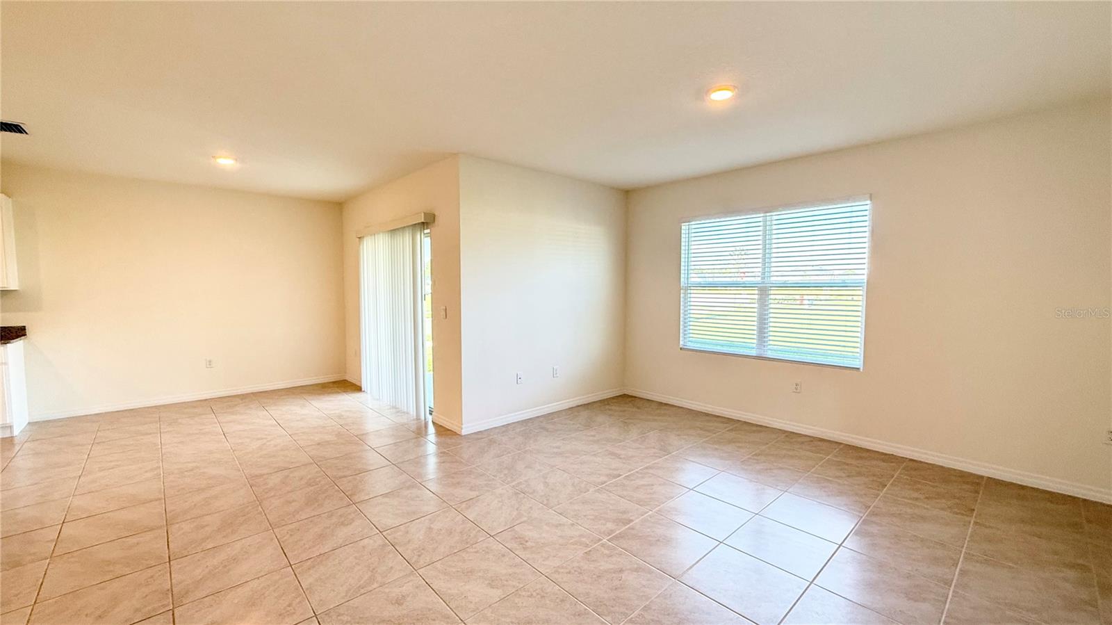Image 10 of 39 For 1003 Cascade Drive