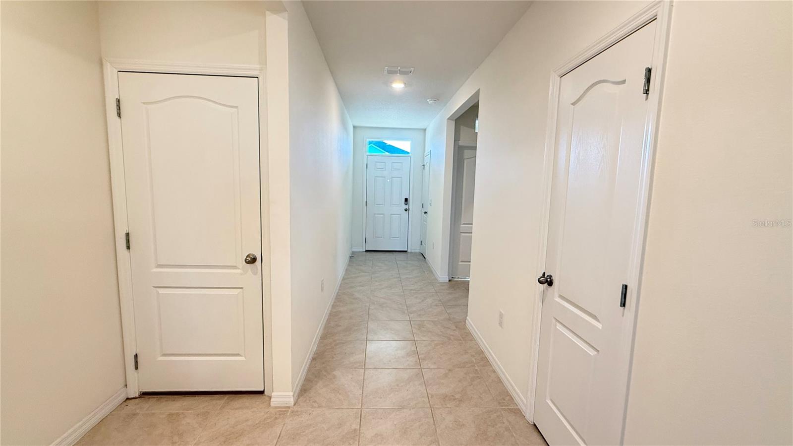 Image 2 of 39 For 1003 Cascade Drive