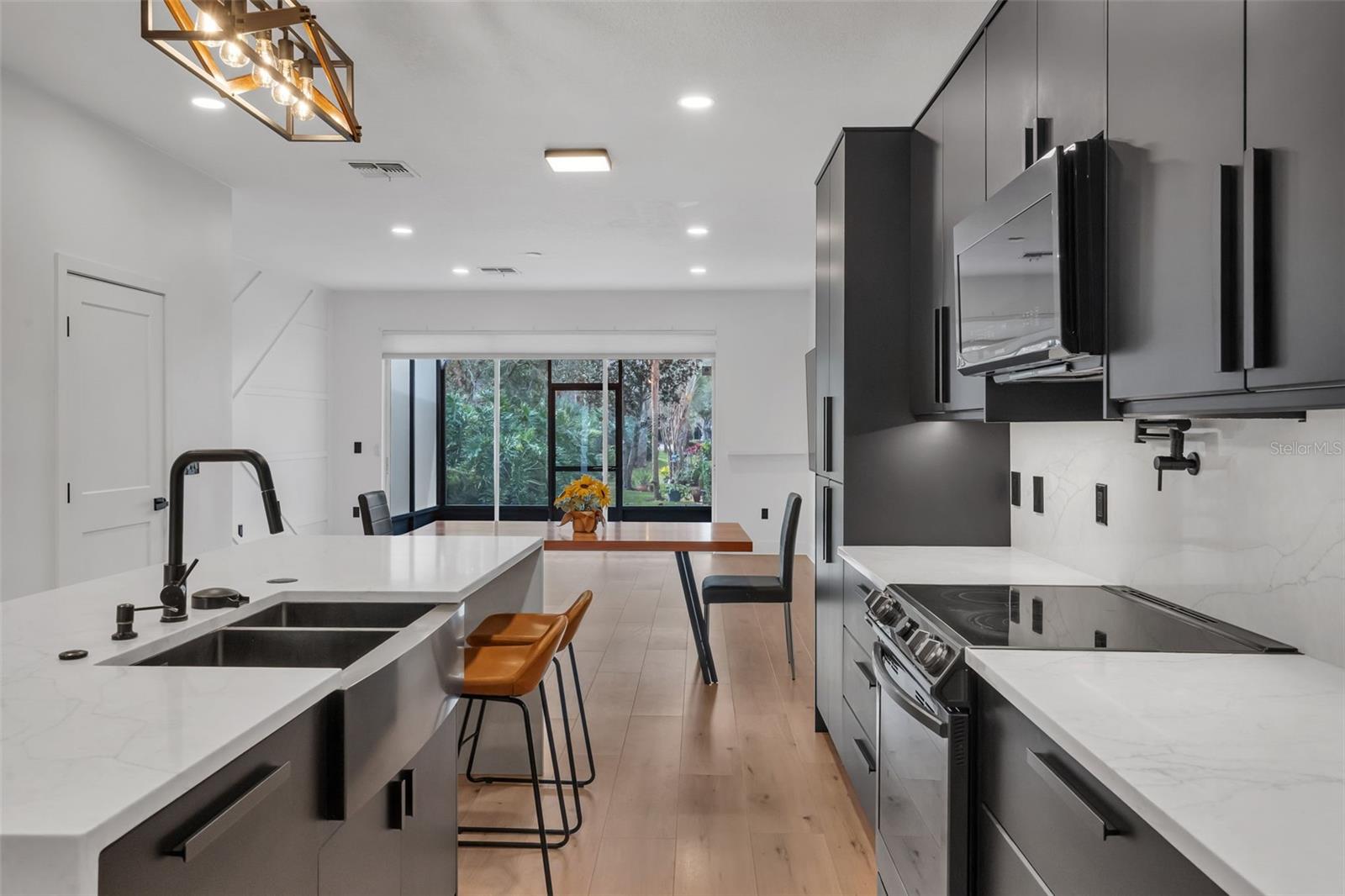 Image 4 of 19 For 2170 Stockton Drive