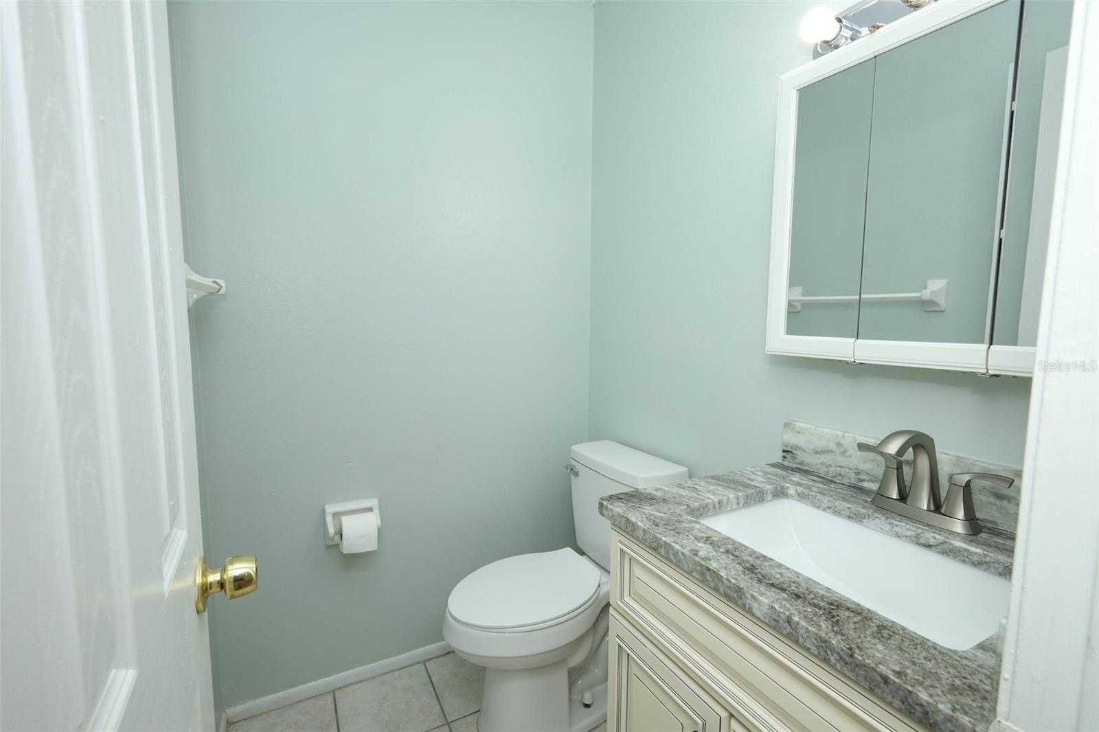 Image 15 of 21 For 411 Gardenia Drive