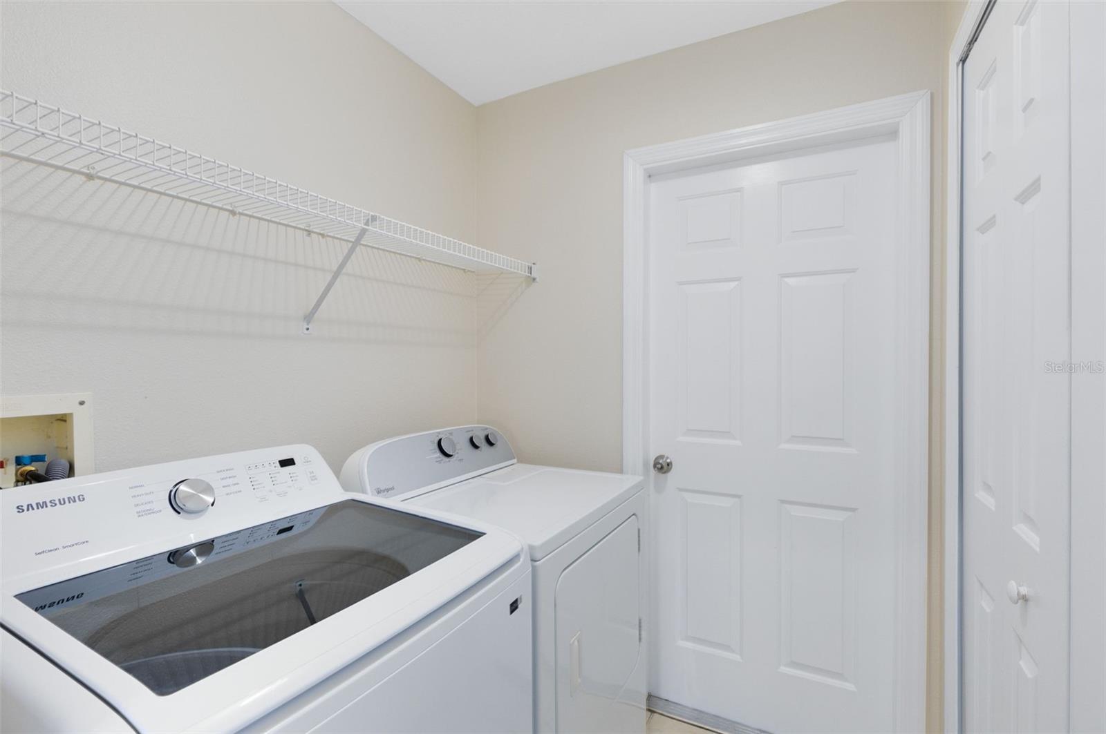 Image 18 of 28 For 137 Country Lakes Circle