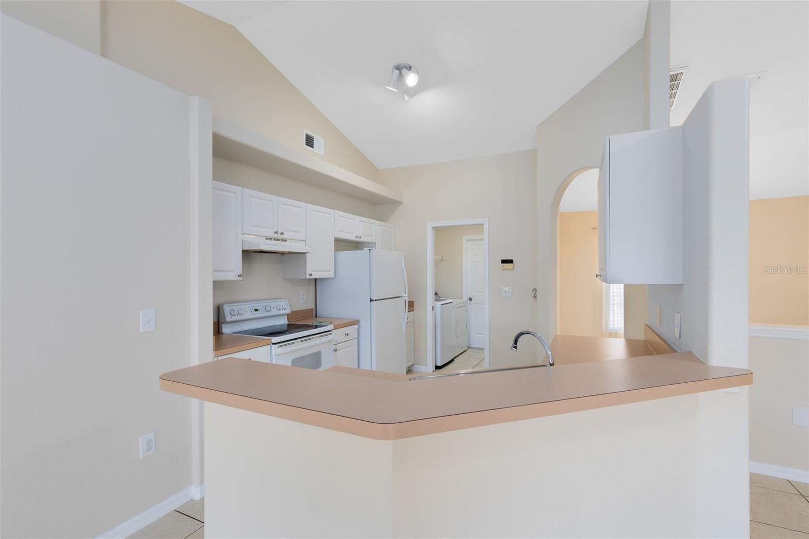 Image 5 of 28 For 137 Country Lakes Circle