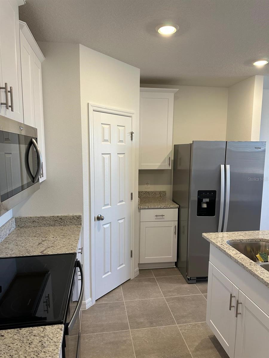 Image 4 of 22 For 16446 Bird Of Paradise Avenue