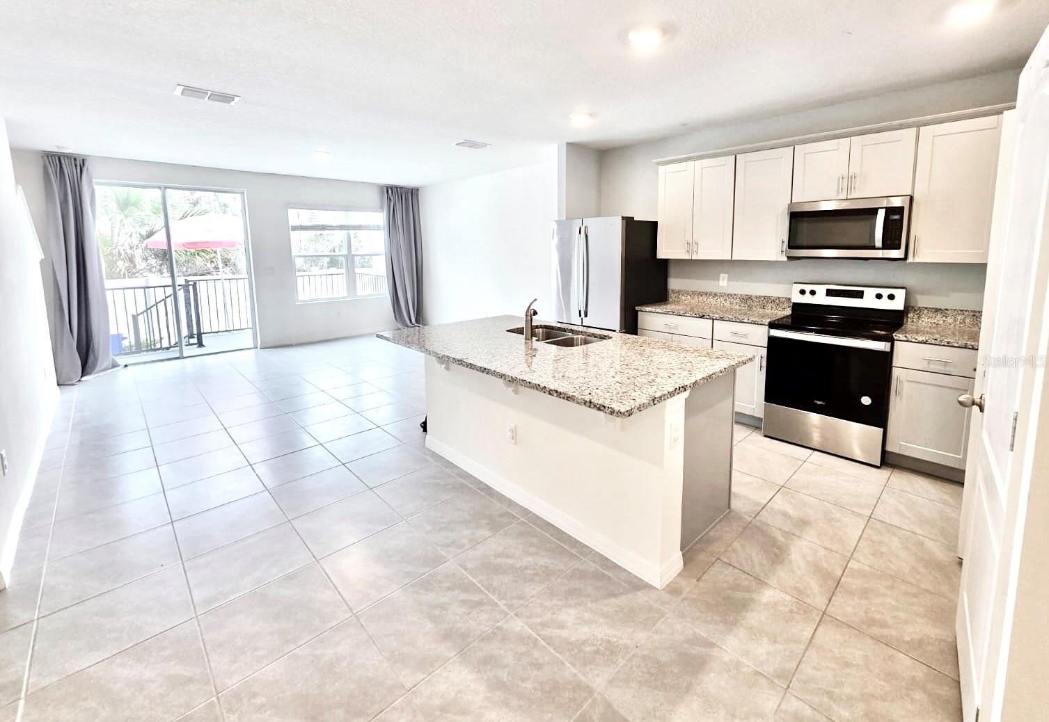 Image 2 of 14 For 13 Bella Oaks Dr Drive