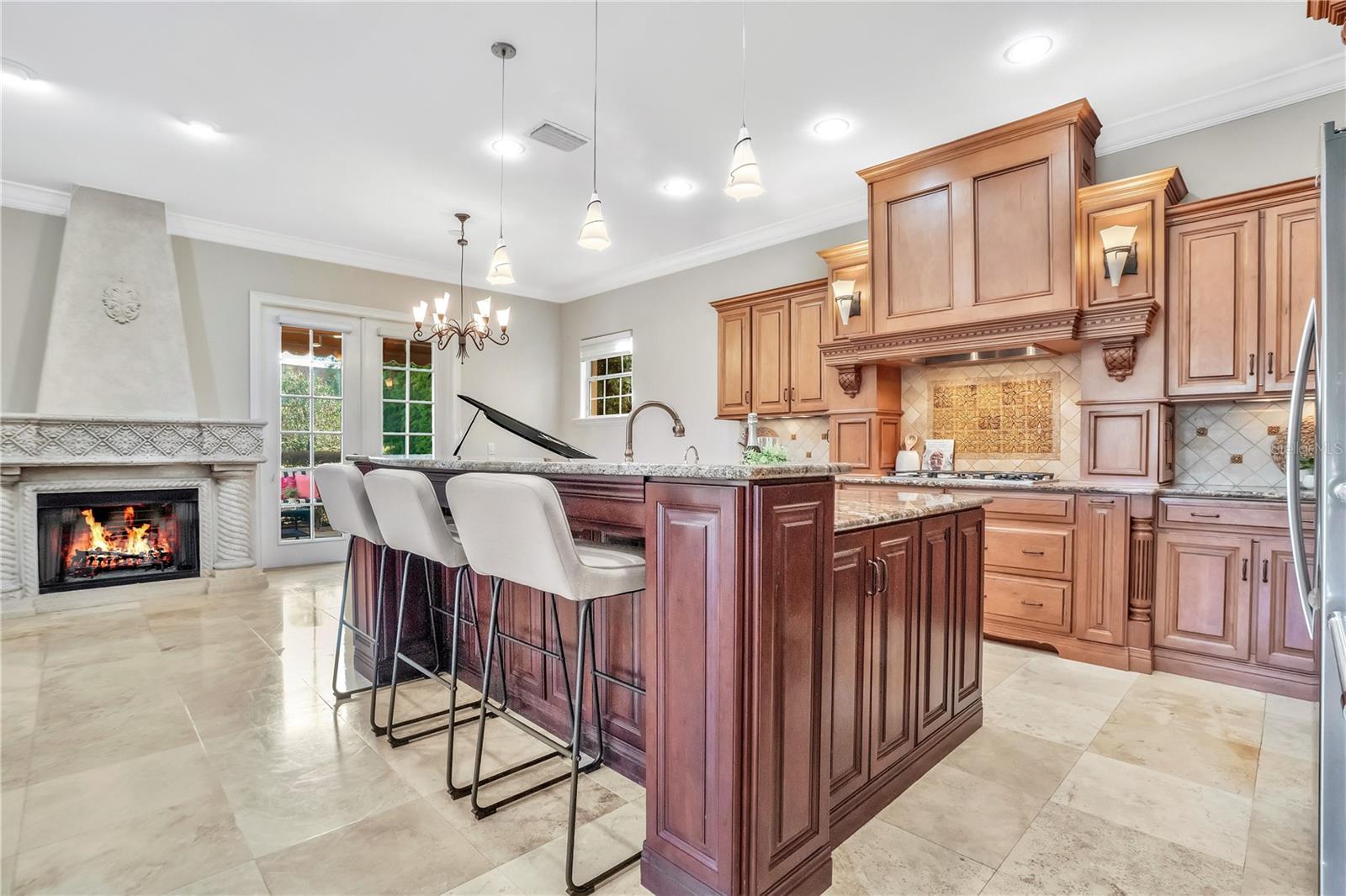 Image 14 of 82 For 280 Lake Brittany Court