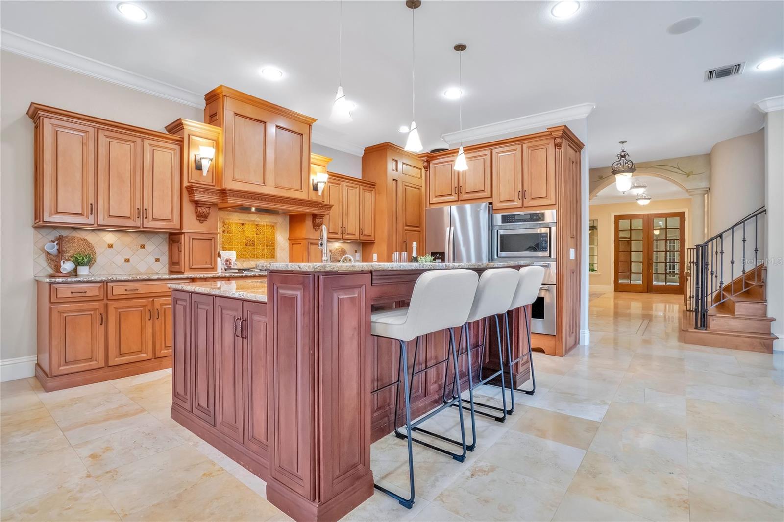 Image 17 of 82 For 280 Lake Brittany Court