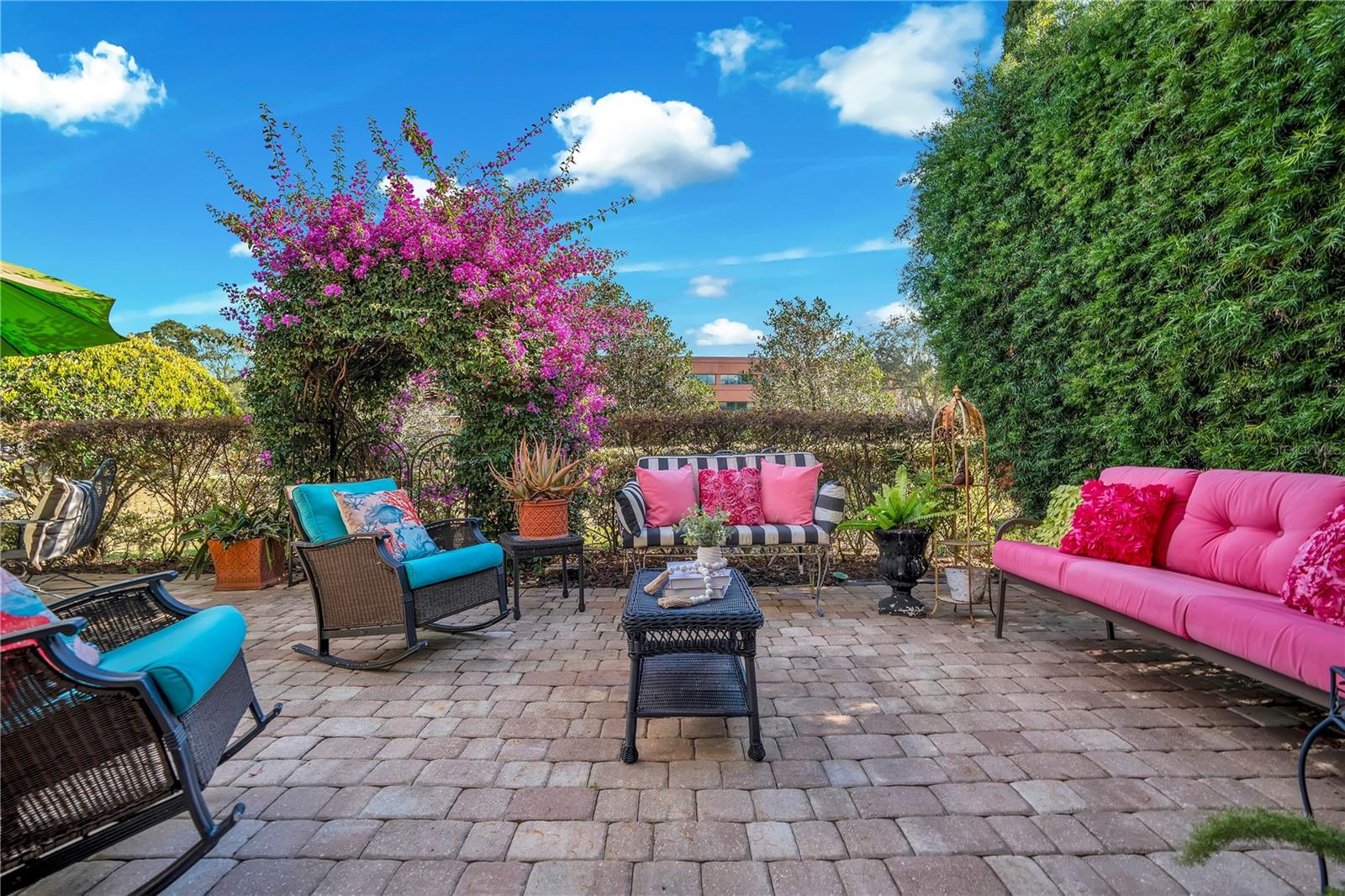 Image 27 of 82 For 280 Lake Brittany Court