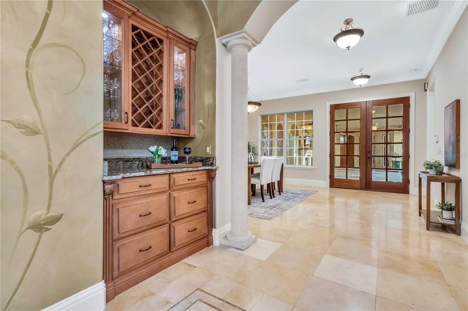 Image 31 of 82 For 280 Lake Brittany Court