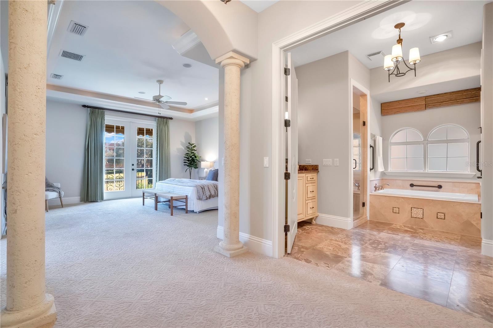 Image 37 of 82 For 280 Lake Brittany Court