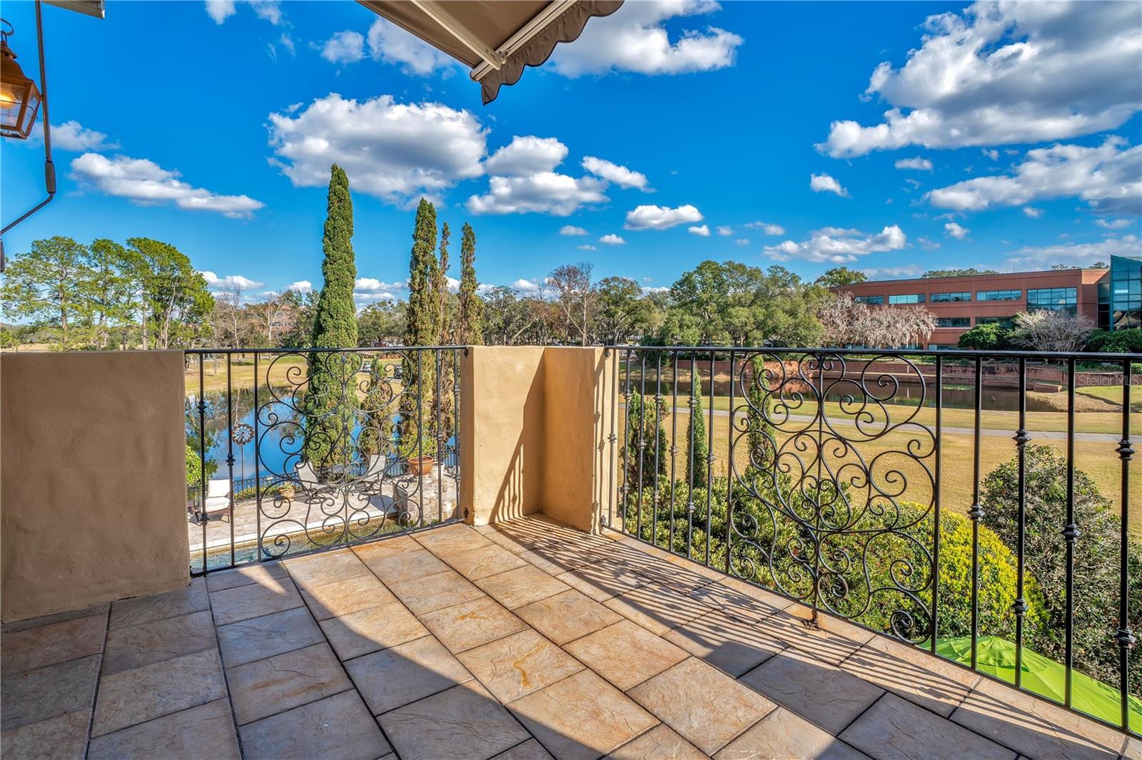 Image 41 of 82 For 280 Lake Brittany Court