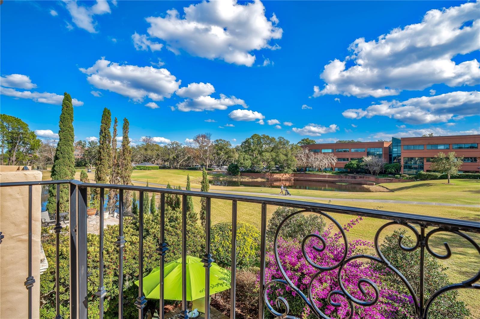 Image 42 of 82 For 280 Lake Brittany Court