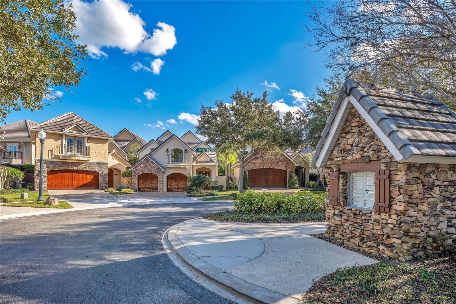 Image 64 of 82 For 280 Lake Brittany Court