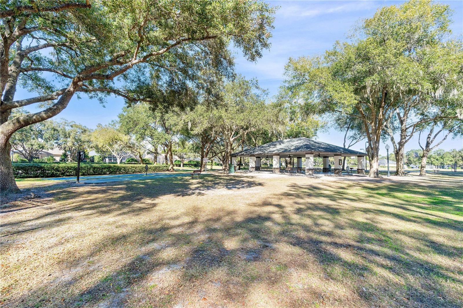 Image 70 of 82 For 280 Lake Brittany Court