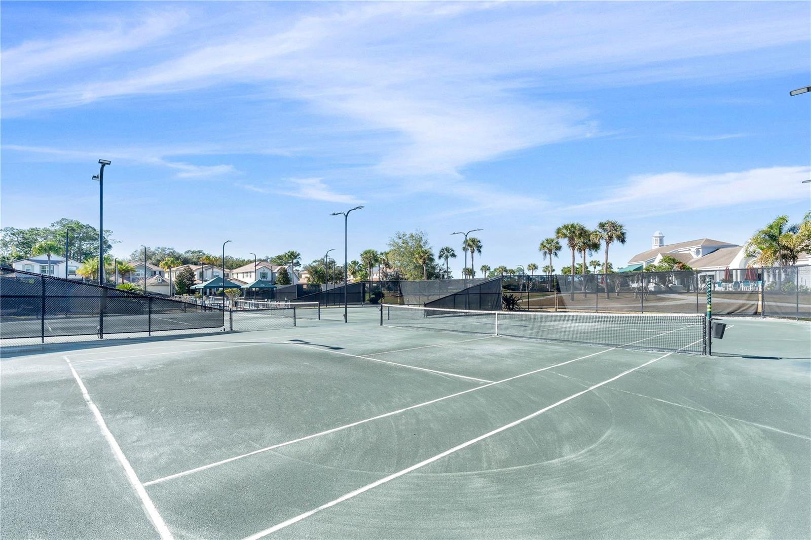 Image 76 of 82 For 280 Lake Brittany Court