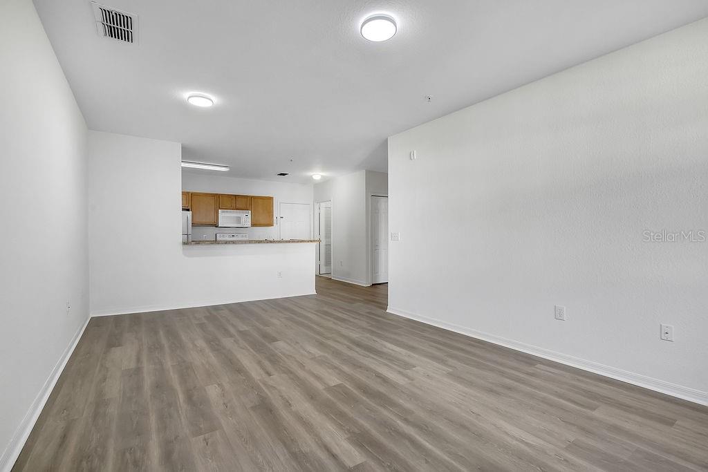 Image 10 of 29 For 5550 Michigan Street 2202