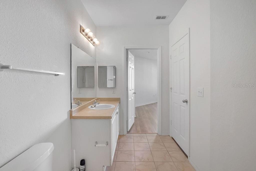 Image 14 of 29 For 5550 Michigan Street 2202