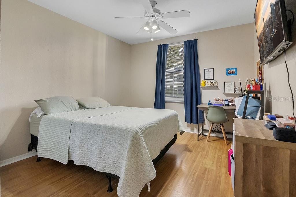 Image 13 of 30 For 5550 Michigan Street 2114