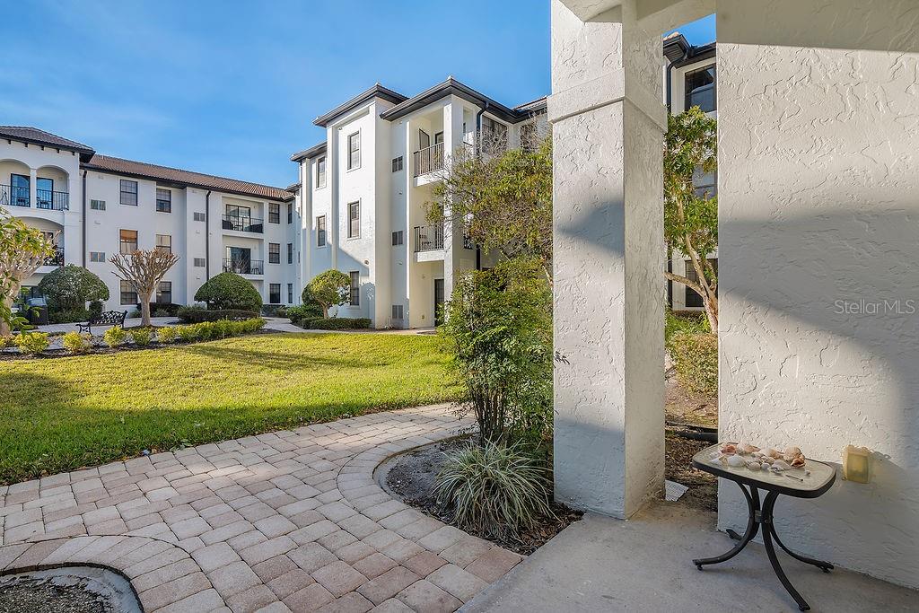 Image 17 of 30 For 5550 Michigan Street 2114