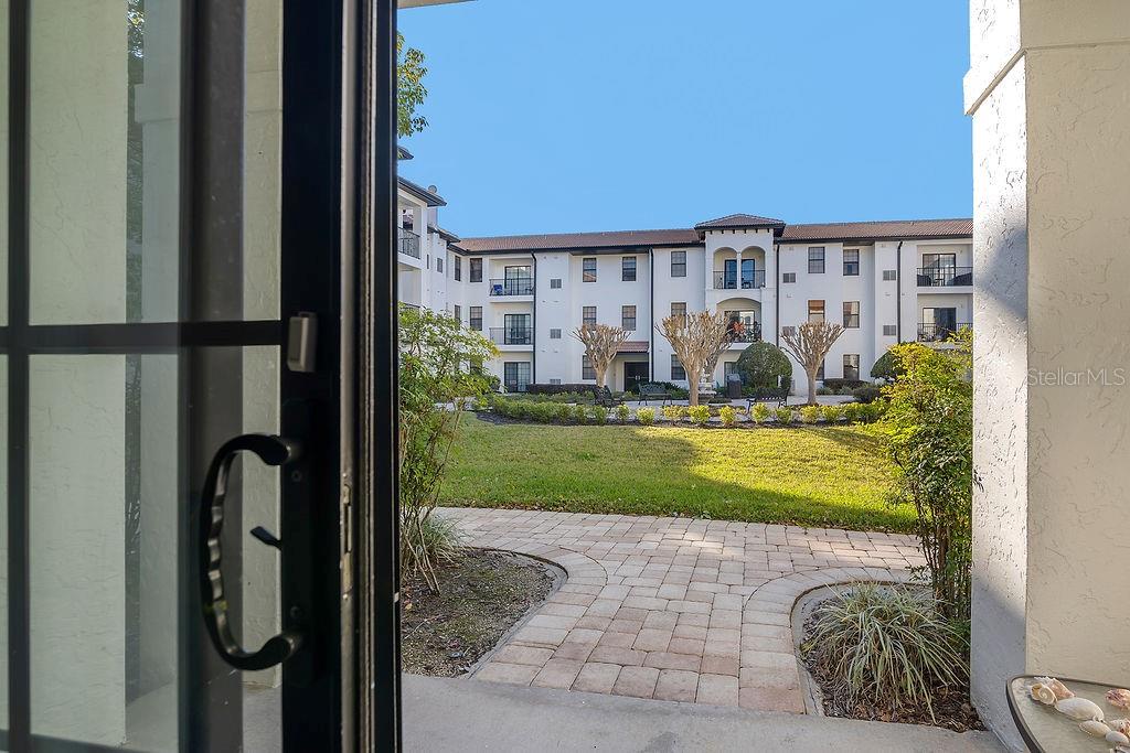 Image 18 of 30 For 5550 Michigan Street 2114