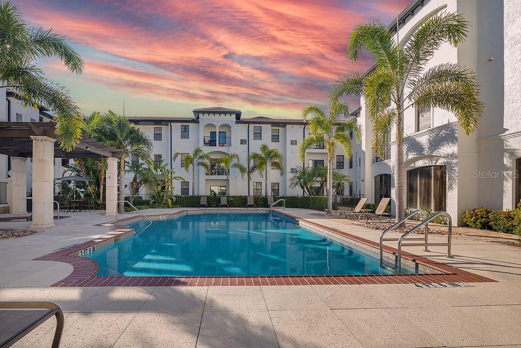 Image 25 of 30 For 5550 Michigan Street 2114