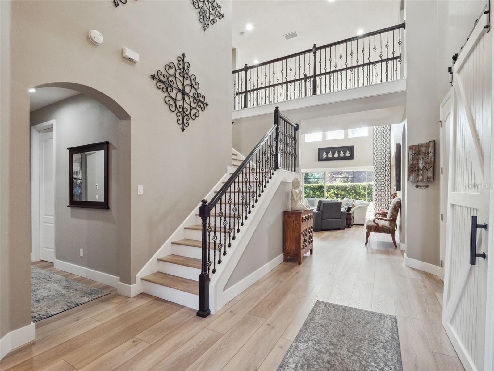 Image 11 of 50 For 15498 Sandfield Loop