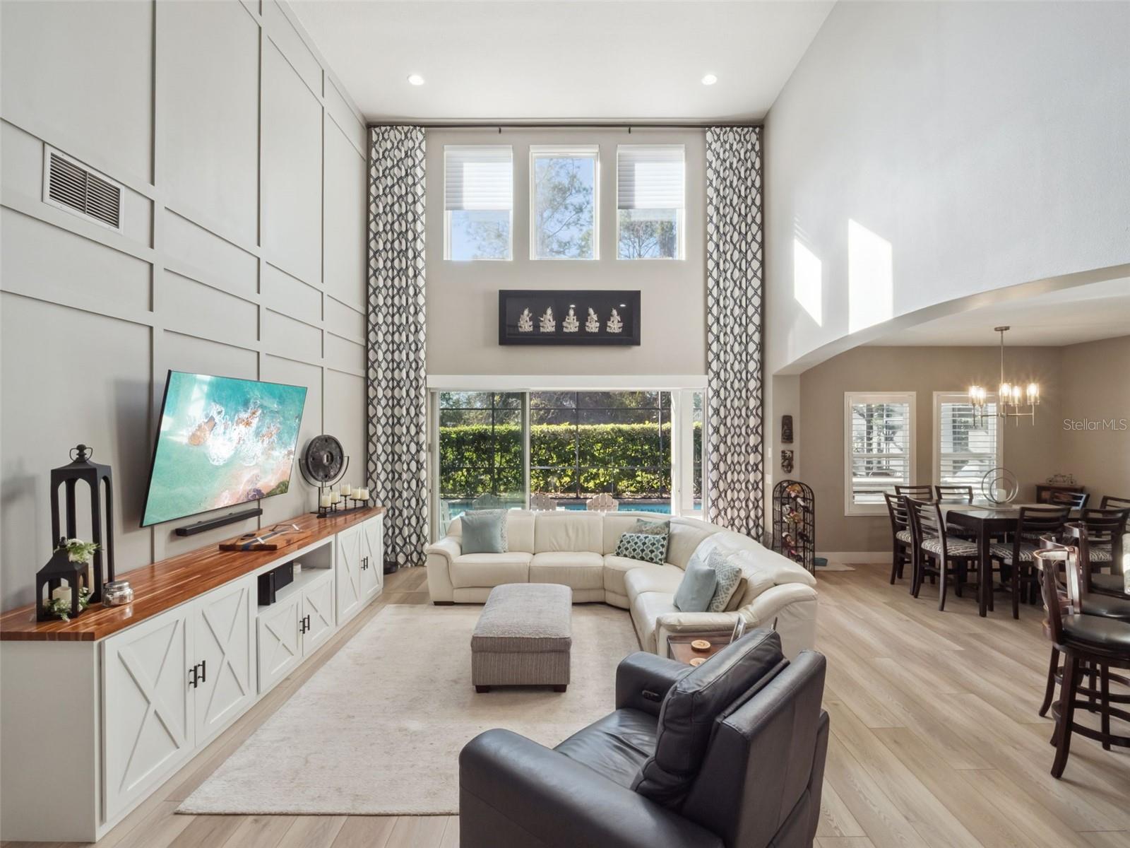 Image 16 of 50 For 15498 Sandfield Loop