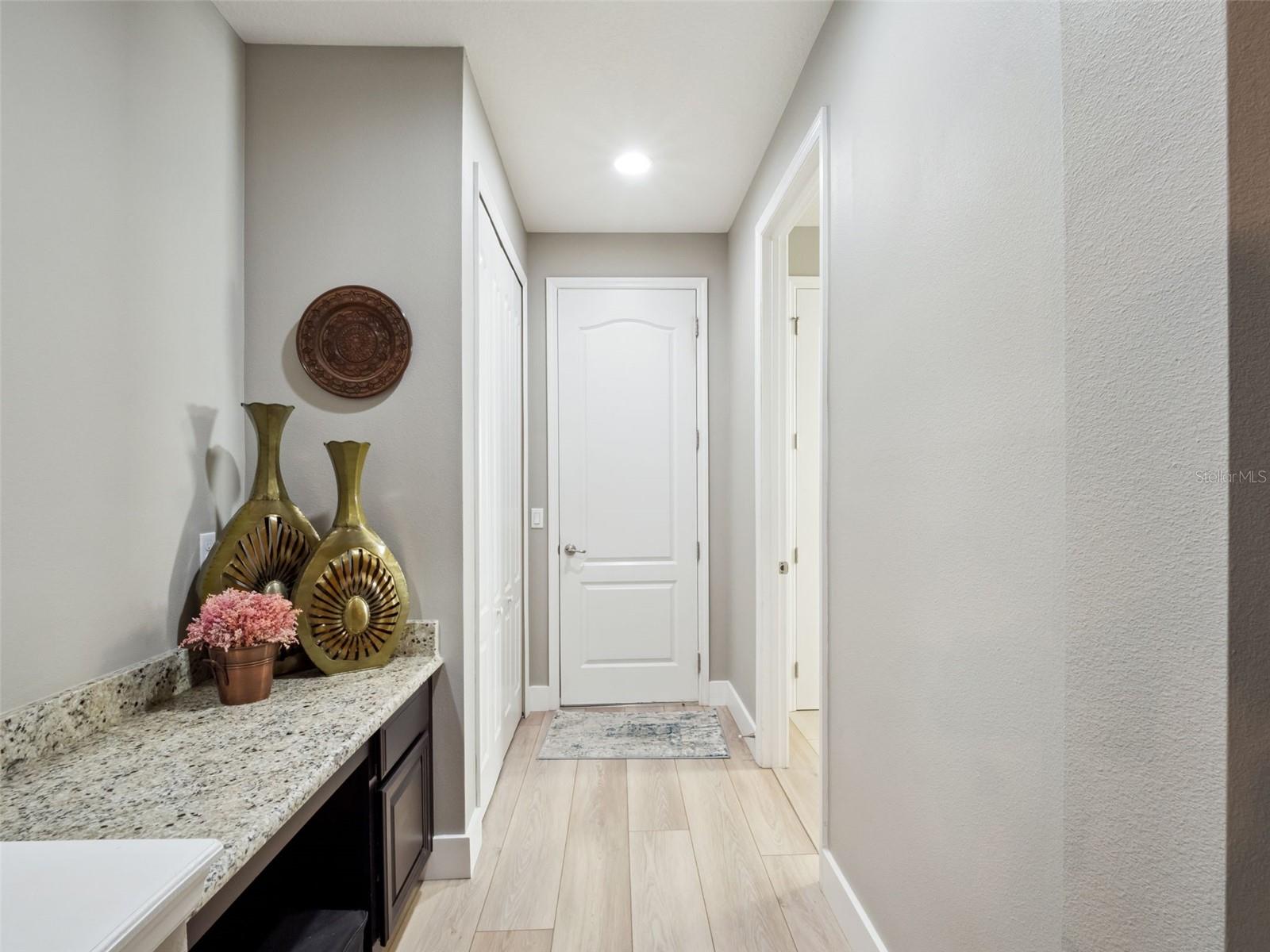 Image 47 of 50 For 15498 Sandfield Loop