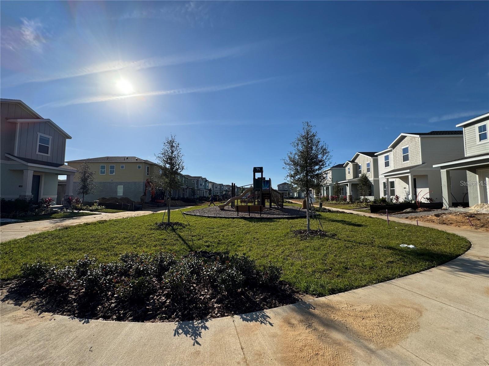 Image 37 of 37 For 16848 Hamlin Vista Alley